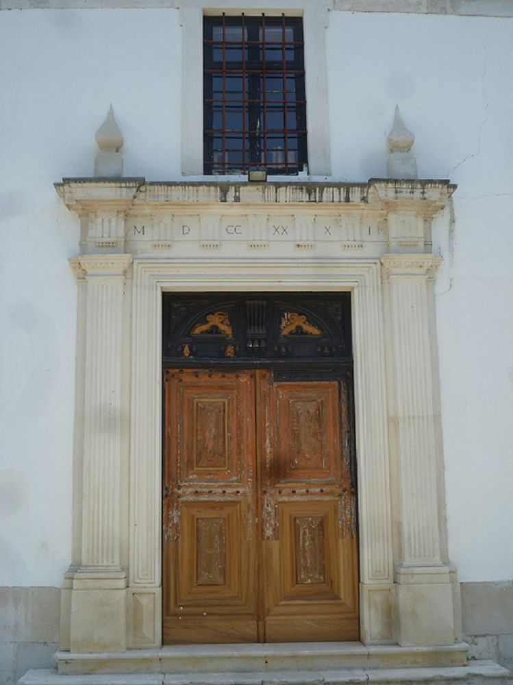 Igreja Matriz de Minde - Portal