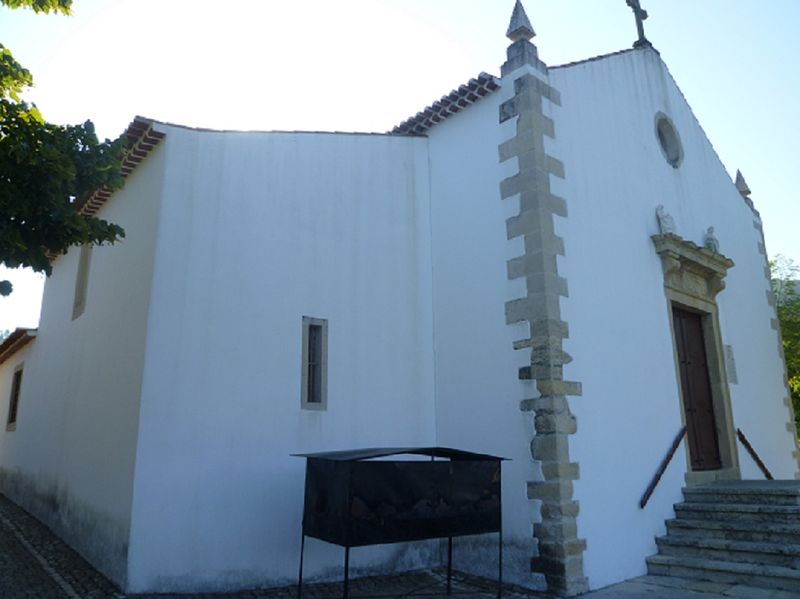Igreja Matriz de Dornes Igreja Matriz de Dornes