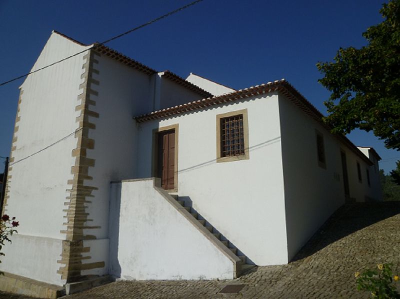 Igreja Matriz de Dornes Igreja Matriz de Dornes