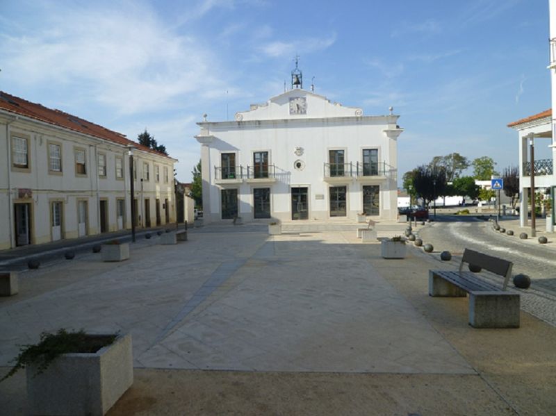 Câmara Municipal de Ferreira do Zêzere Câmara Municipal de Ferreira do Zêzere