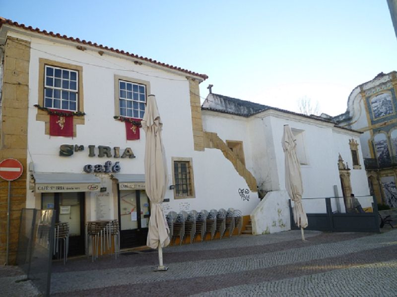 Igreja e Convento de Santa Iria