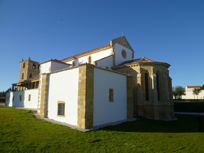 Igreja de Santa Maria dos Olivais