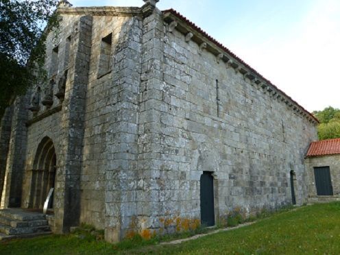 Igreja de Santa Maria de Fiães Igreja de Santa Maria de Fiães