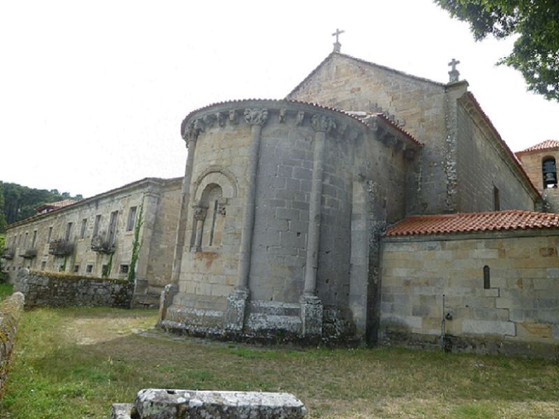 Igreja de Longos Vales