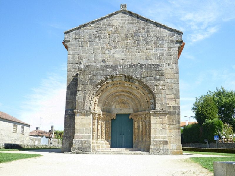 Igreja Matriz de Bravães