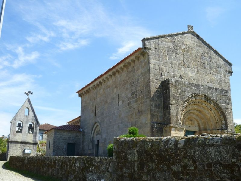 Igreja Matriz de Bravães