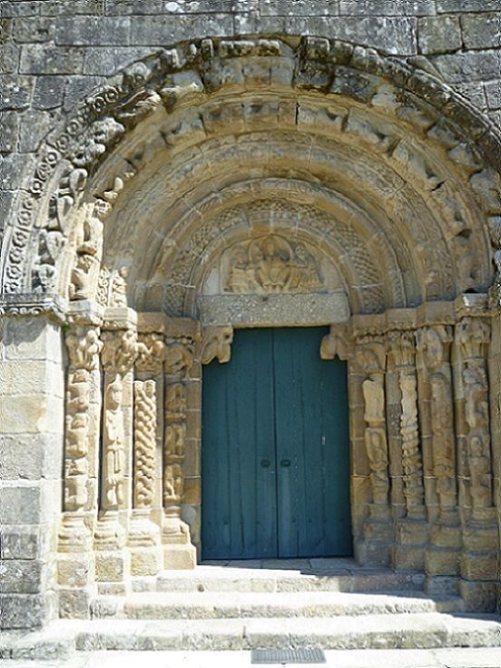 Igreja Matriz de Bravães