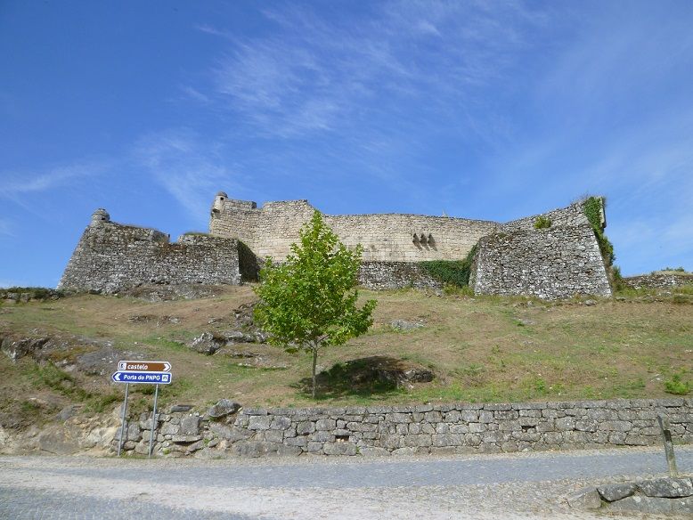 Castelo de Lindoso Castelo de Lindoso