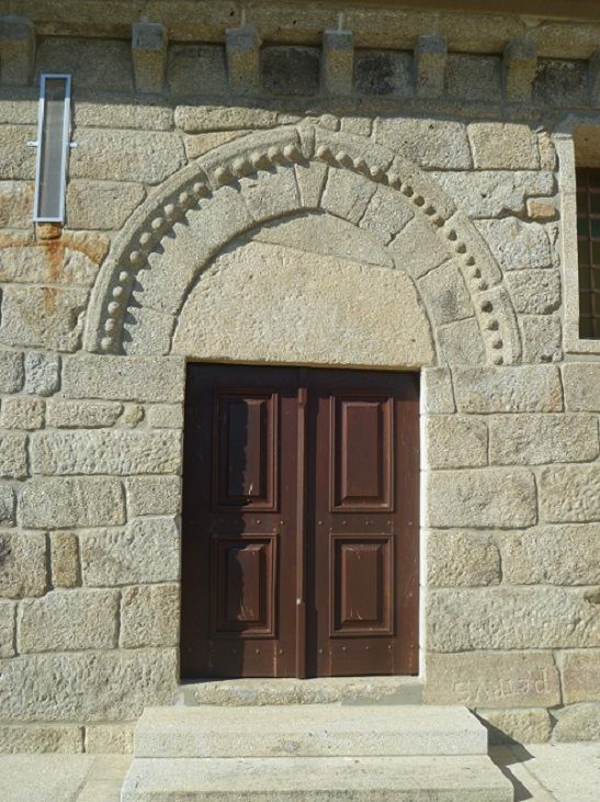 Igreja de São Martinho - Porta lateral sul