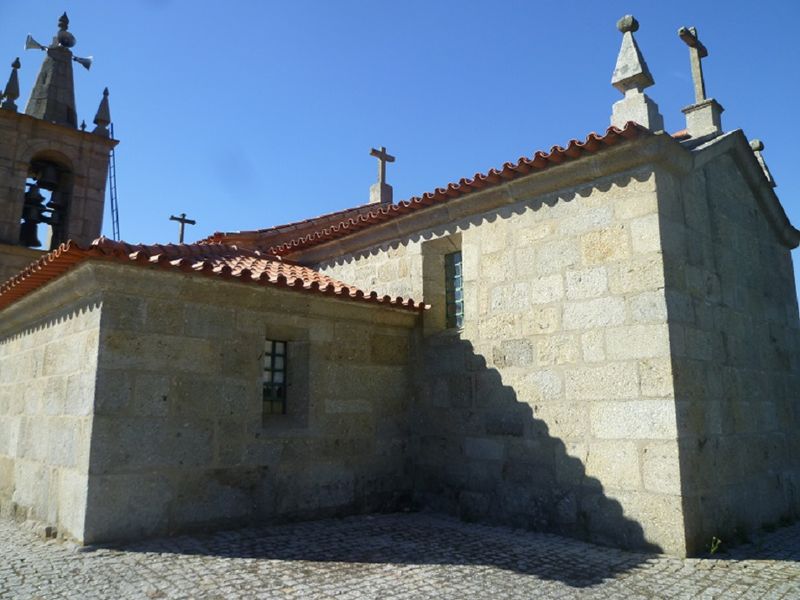 Igreja de Queijada