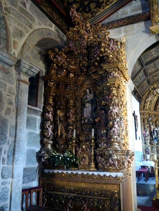 Igreja de São João da Ribeira - Retábulo Lateral Esquerdo