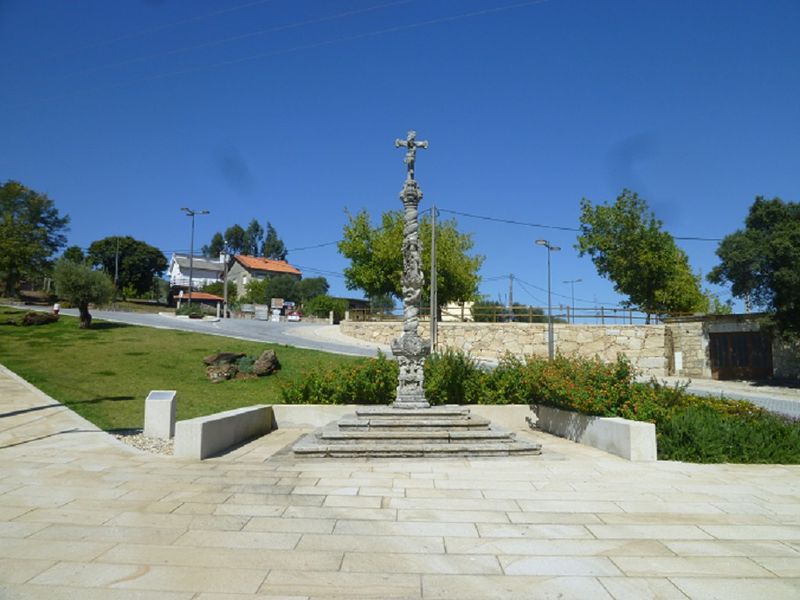 Cruzeiro de São Pedro de Arcos