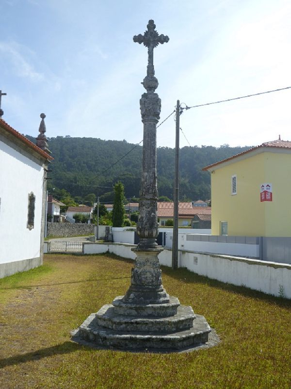 Cruzeiro de Carreço