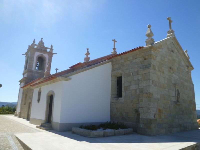 Igreja Românica Igreja Românica