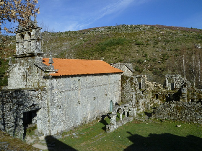 Mosteiro de Santa Maria de Júnias