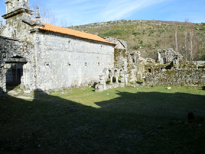 Mosteiro de Santa Maria de Júnias