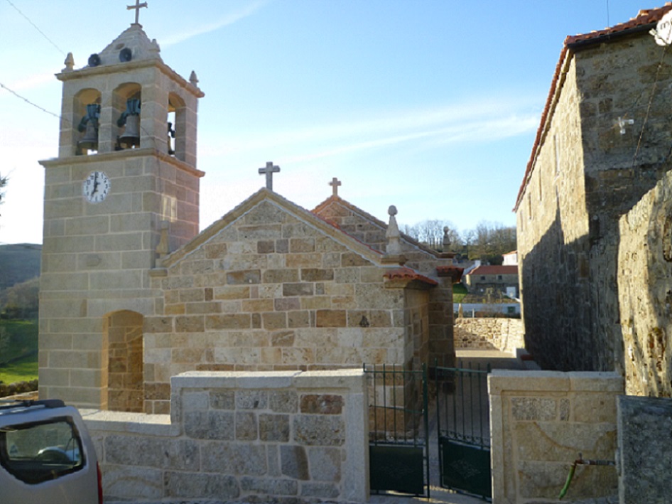 Igreja Matriz de Travassos do Rio