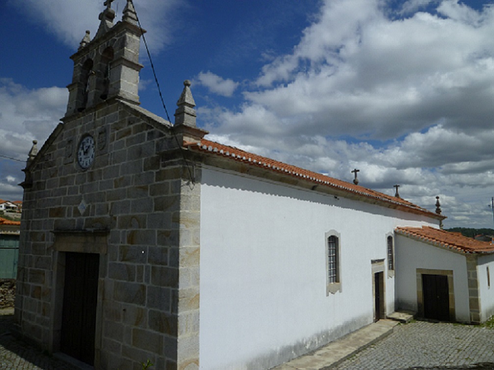 Igreja Matriz de Santa Valha Igreja Matriz de Santa Valha