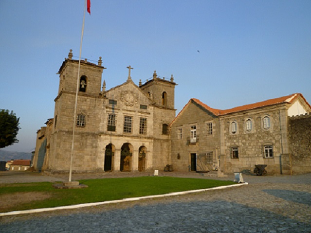 Igreja e Convento de Santa Cruz