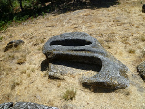 Sepulturas Antropomórficas Sepulturas Antropomórficas, Antas, Penedono