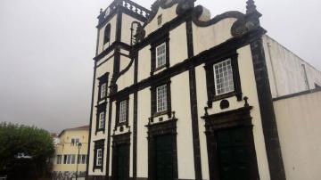 Igreja Matriz de Santa Cruz - Visitar Portugal