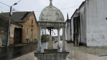 Cruzeiro de Trofa do Vouga - Visitar Portugal