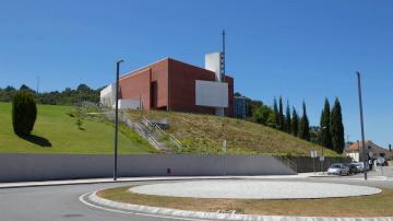 Igreja Matriz Nova da Anadia - Visitar Portugal