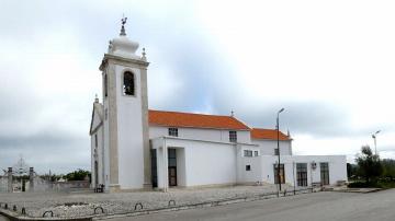 Igreja de São Miguel de Vilarinho do Bairro - Visitar Portugal