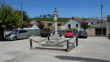 Pelourinho de São Lourenço do Bairro - 