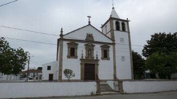 Igreja Paroquial de Santo Isidoro - Visitar Portugal