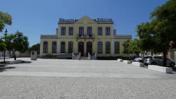 Biblioteca Municipal de Vagos - Visitar Portugal