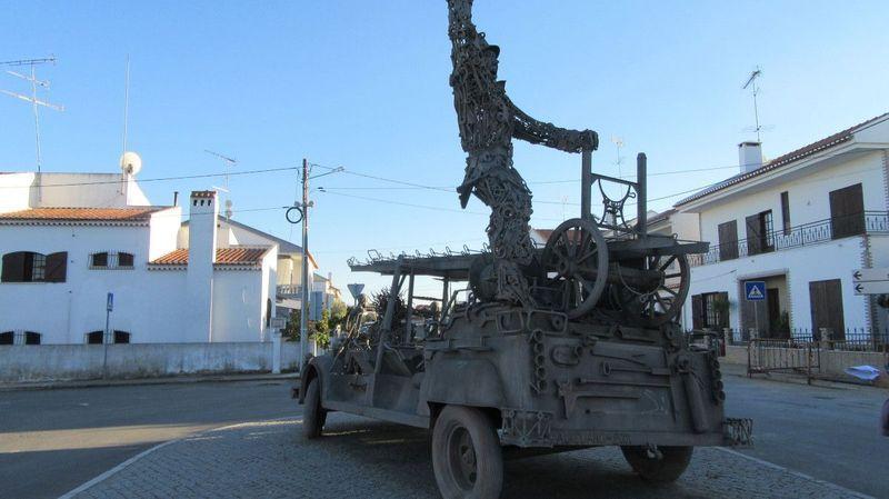 Escultura aos Bombeiros