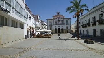 Praça da República - Visitar Portugal