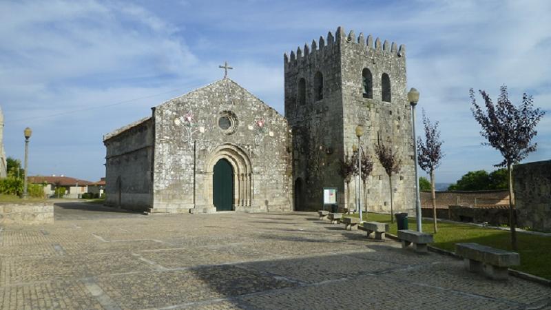 Igreja de Santa Maria de Abade de Neiva