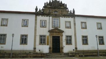 Seminário de São Pedro e São Paulo - Visitar Portugal