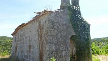 Igreja Velha de São Cipriano - Visitar Portugal