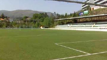 Estádio de Terras de Bouro - Visitar Portugal
