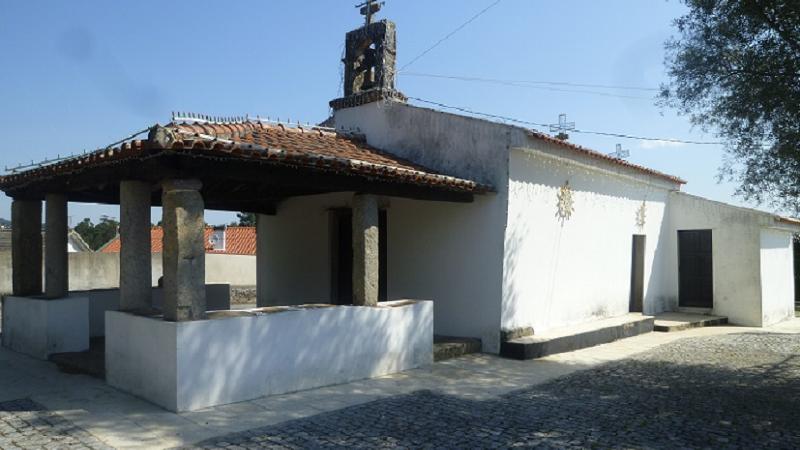 Capela de São Tiago de Francelos