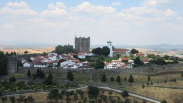 Castelo visto de longe