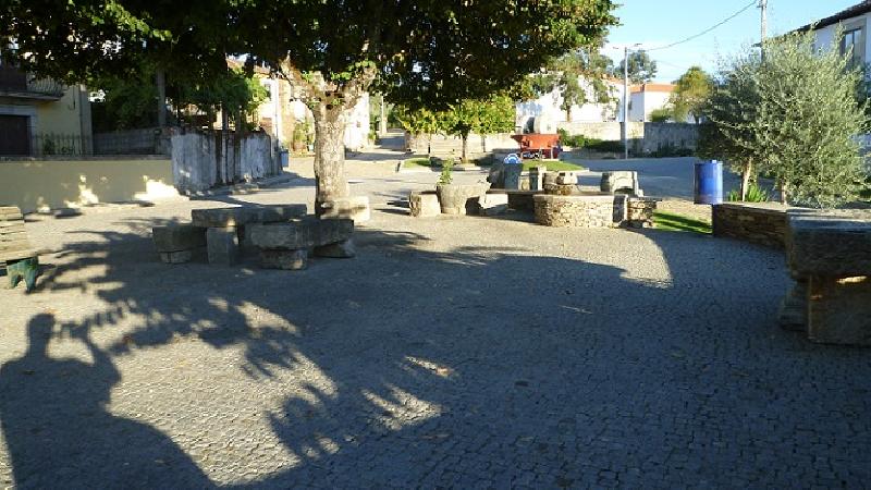 Praça Principal de Avantos