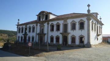 Palácio dos Pimentéis - Visitar Portugal