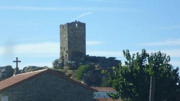 Castelo de Penas Roias - Visitar Portugal