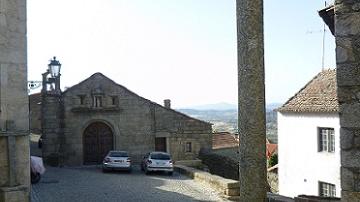 Pelourinho e Igreja da Misericórdia