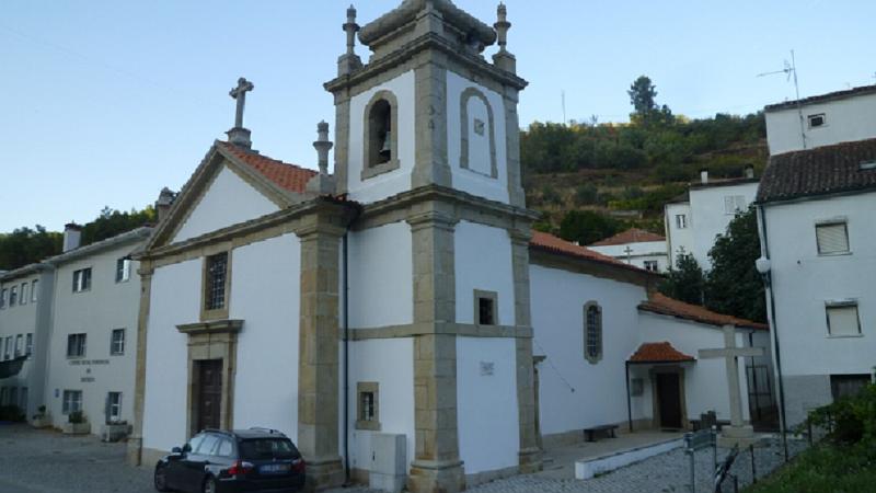 Igreja Matriz de Benfeita