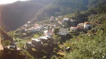 Vista Geral de Porto Castanheiro - Visitar Portugal