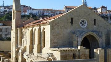 Mosteiro de Santa Clara de Coimbra - Visitar Portugal