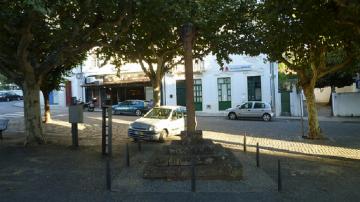 Pelourinho da Lousã - Visitar Portugal