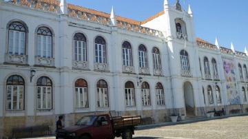 Câmara Municipal de Montemor-o-Velho - Visitar Portugal