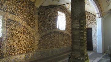 Capela dos Ossos