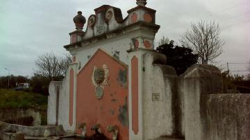 Fonte dos Cavaleiros - Visitar Portugal